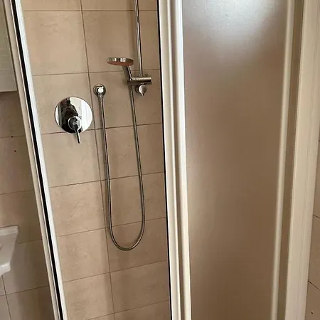 Hotel Milton 2*